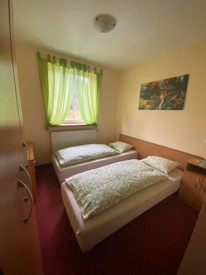 Agroturystyka Kapellanka - Kraina Wygaslych Wulkanow Wojcieszów Екстериор снимка